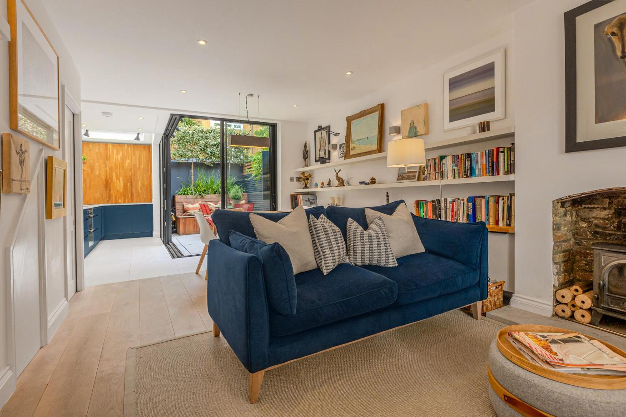 Stunning 2br Victorian Terraced Cottage, Sw