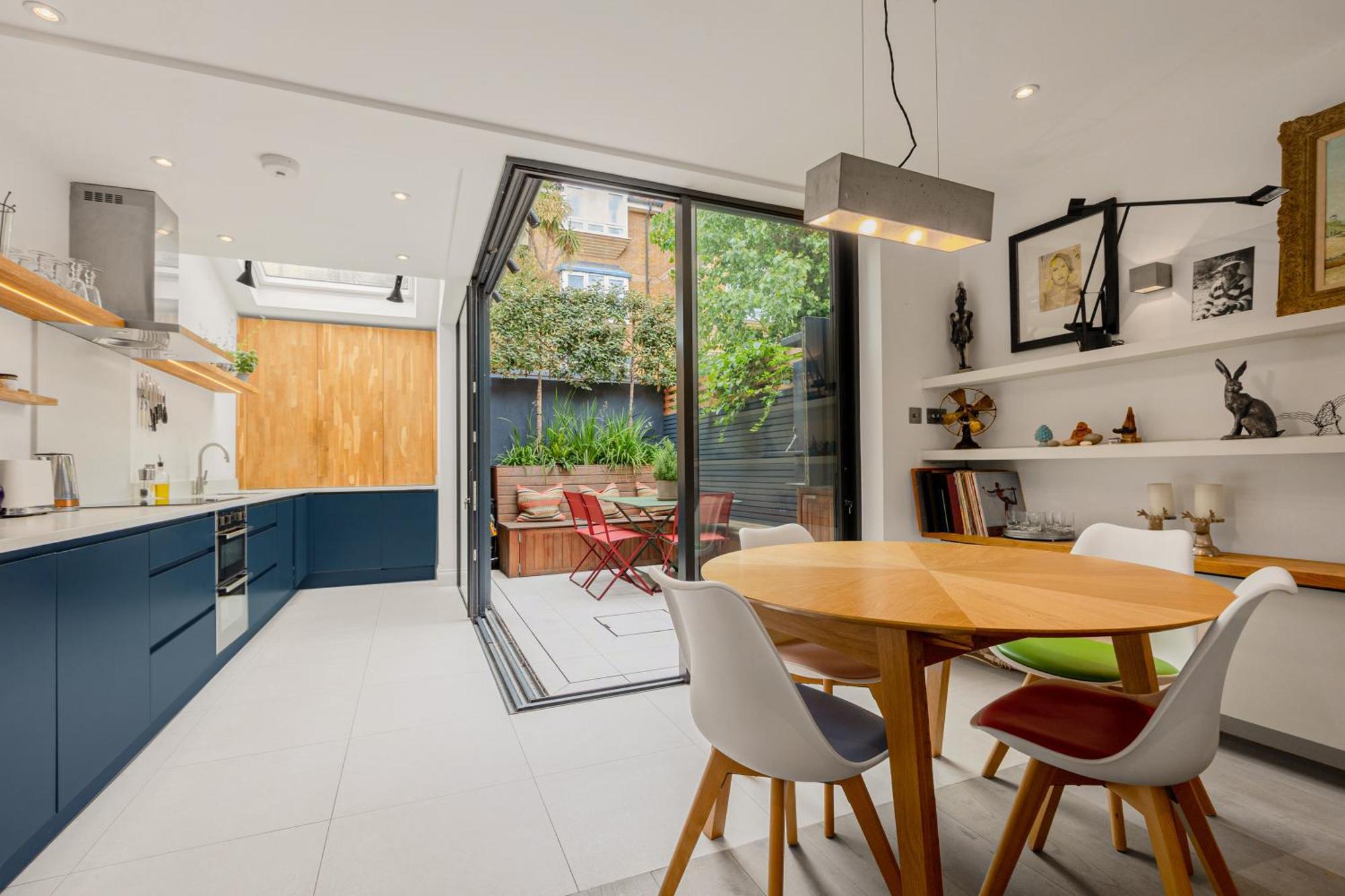 Stunning 2br Victorian Terraced Cottage, Sw *
